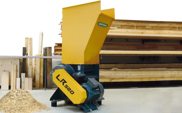 Untha LR520 Wood Shredder